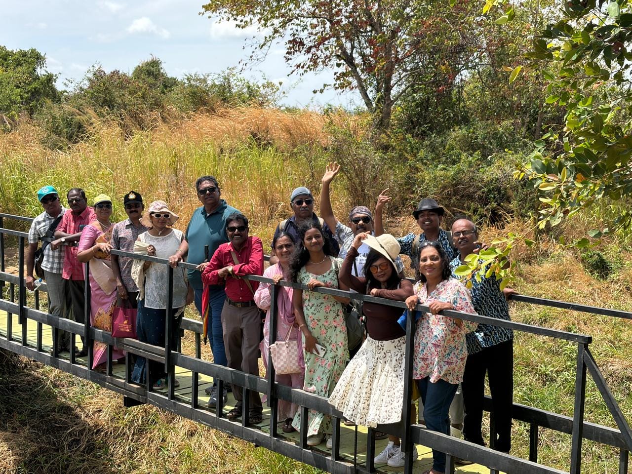 Travel Experiences with Guide Dunusinghe